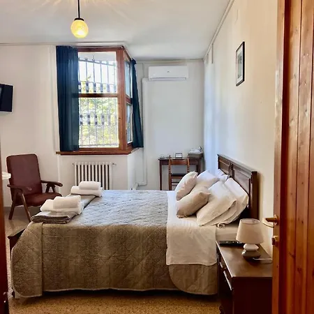 Santa Maria Di Betlem Bed & Breakfast 3*
