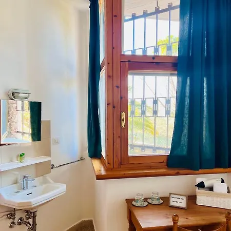 Bed & Breakfast Santa Maria Di Betlem 3*