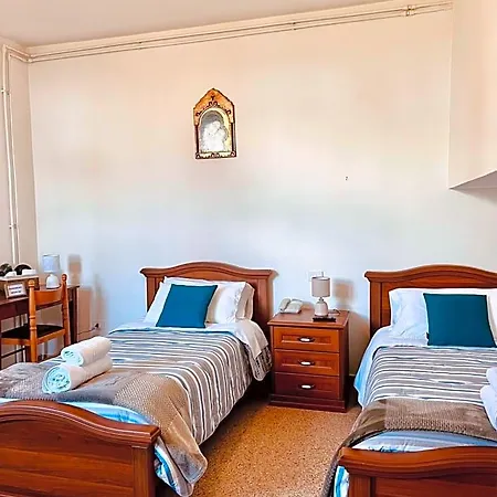 Santa Maria Di Betlem 3* Foligno